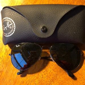 Ray-Ban Black Aviator Large Metal